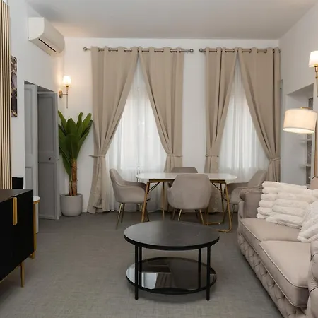 Colosseo Penthouse Daire *