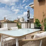 Colosseo Penthouse Apartman Róma