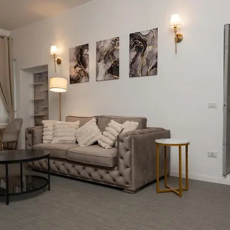 Colosseo Penthouse Apartman